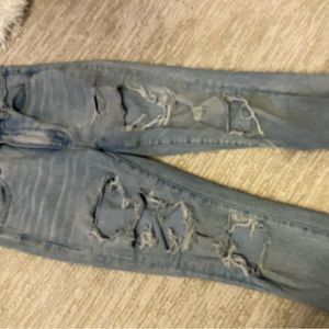 Light washed American eagle jeans